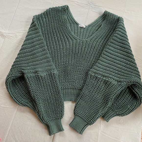 POL Sweaters - POL Green Oversized Drop Shoulder DEEP V Neck Wide Sleeve Knit Hi Low Sweater